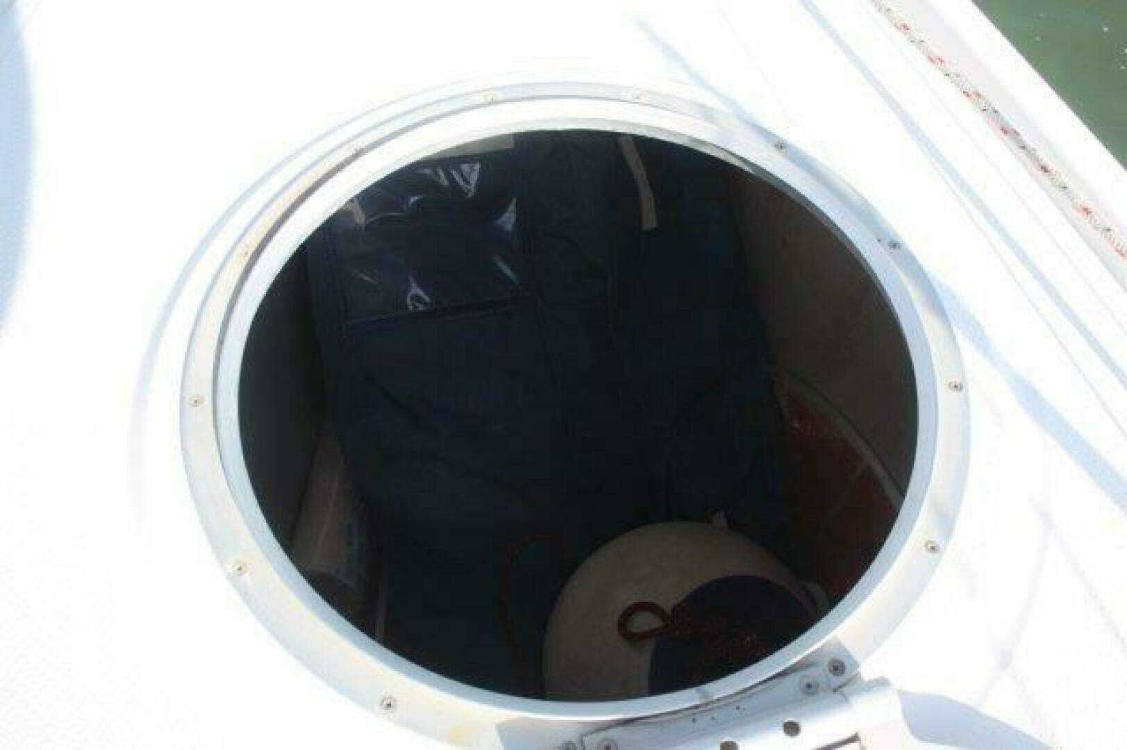 2008 Fountaine Pajot Orana 44 - Image 10