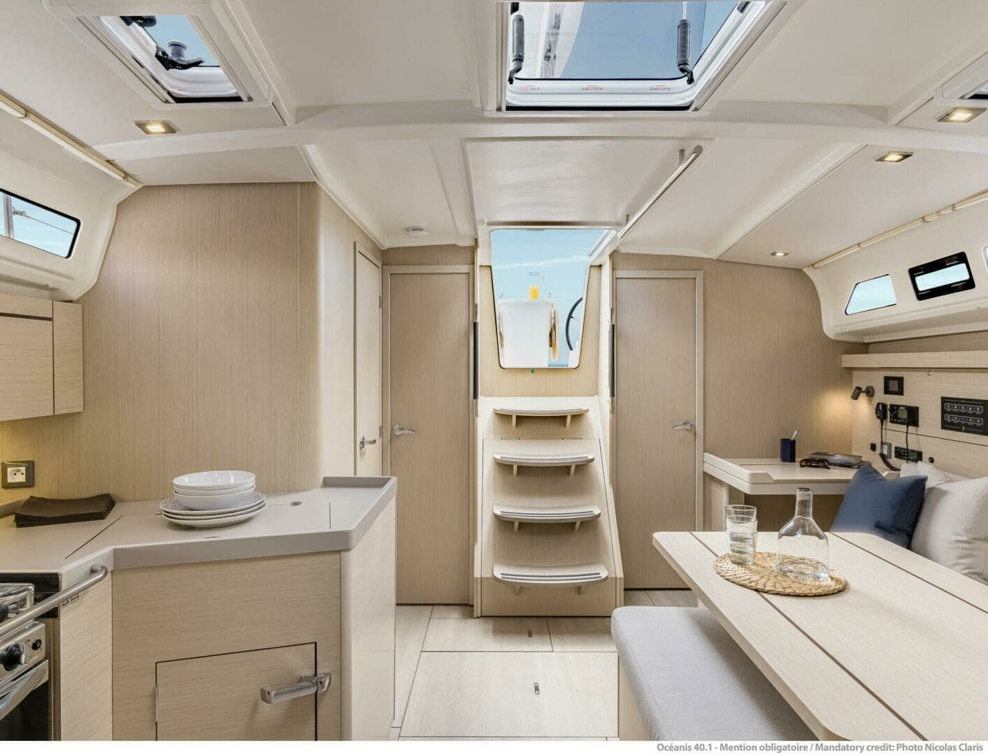 2025 Beneteau Oceanis 40.1 - Image 13