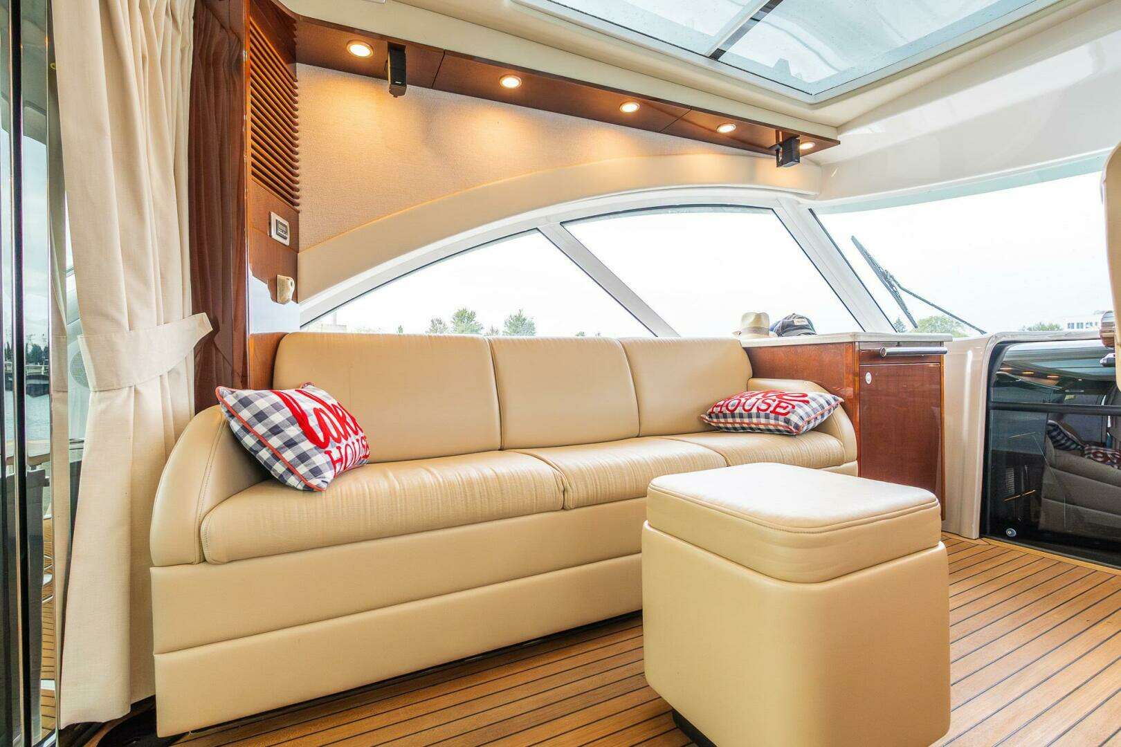 2008 Sea Ray 60 Sundancer - Image 50