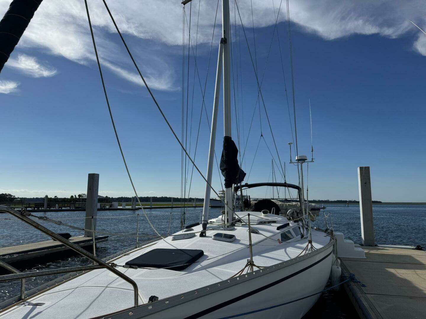 1989 Hunter 40 Hunter Legend - Image 12