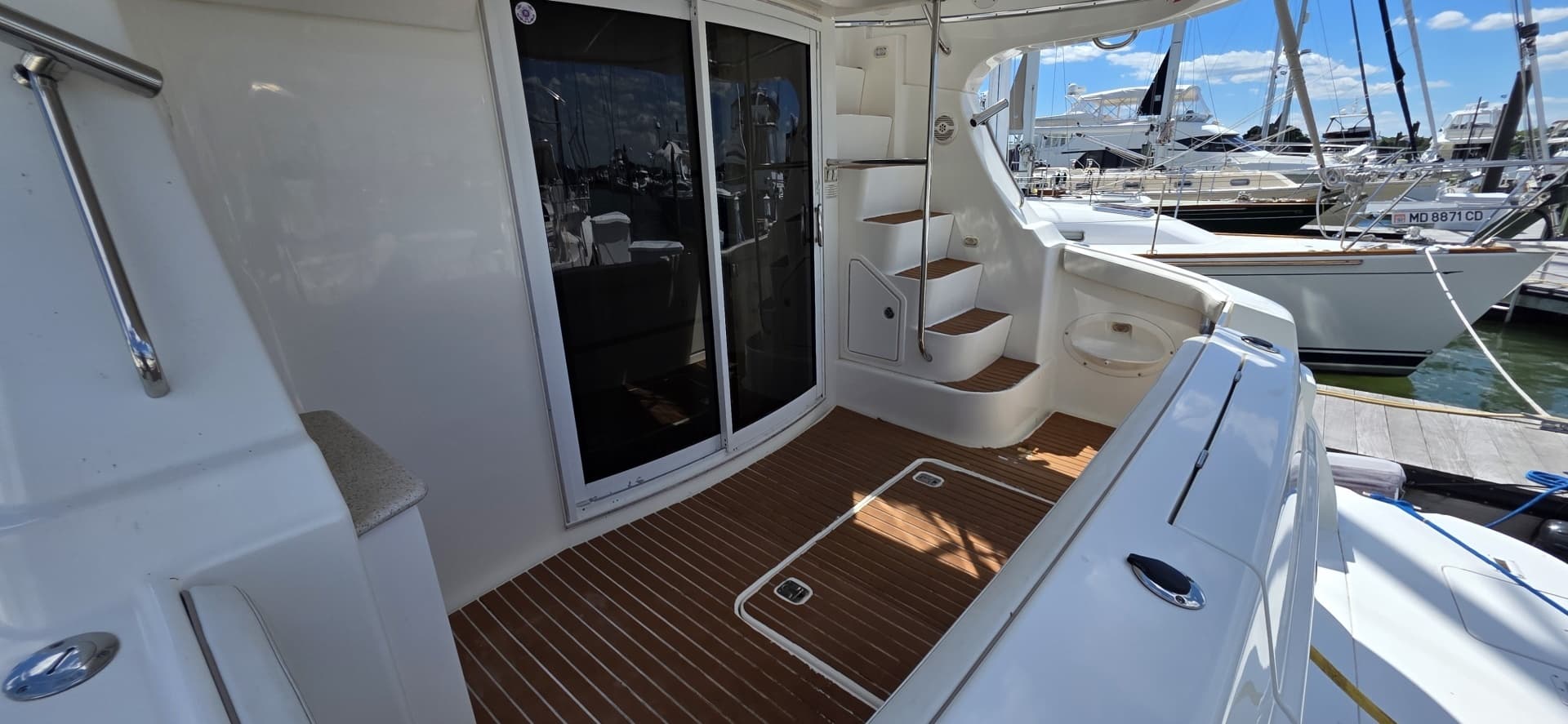 2006 Silverton 38 Sport Bridge - Image 8
