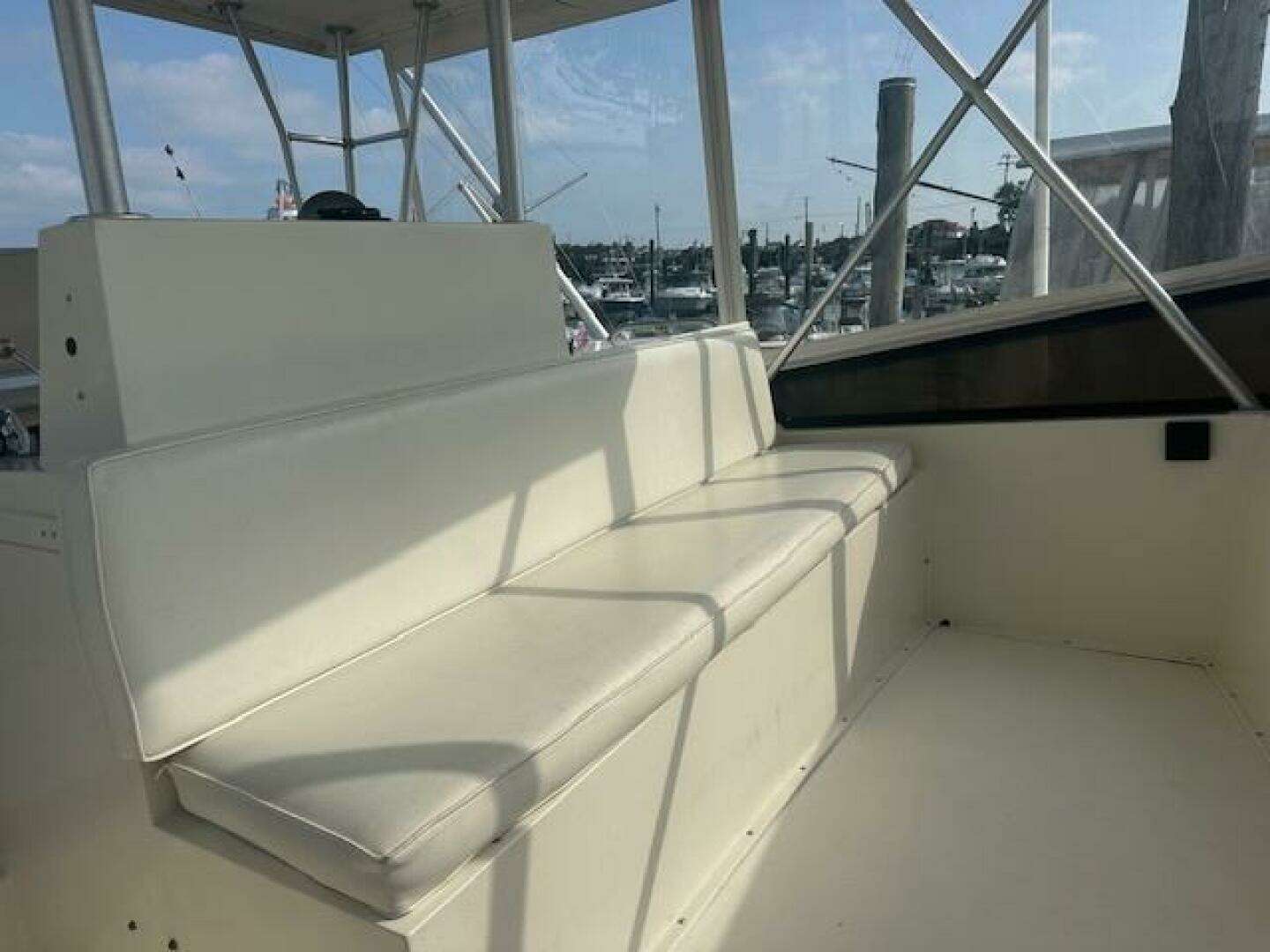 1988 Viking 45 Convertible - Image 32