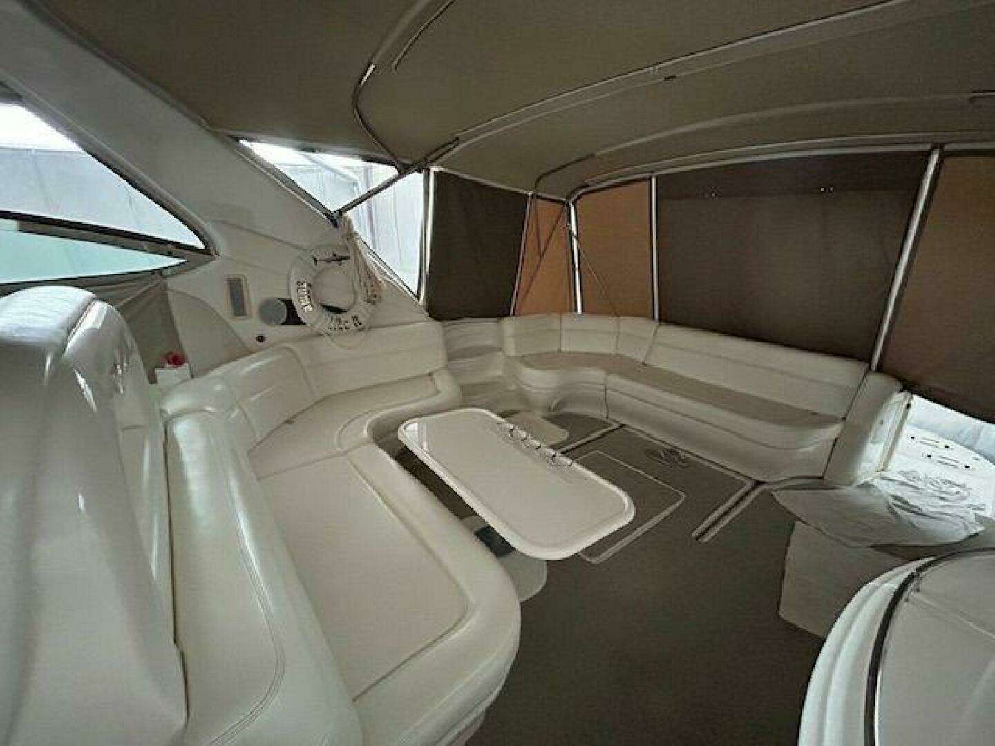1998 Sea Ray 540 Sundancer - Image 11