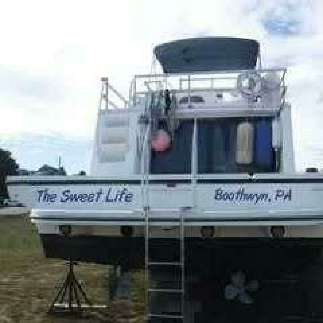 1994 Gibson 41 Houseboat - Image 7