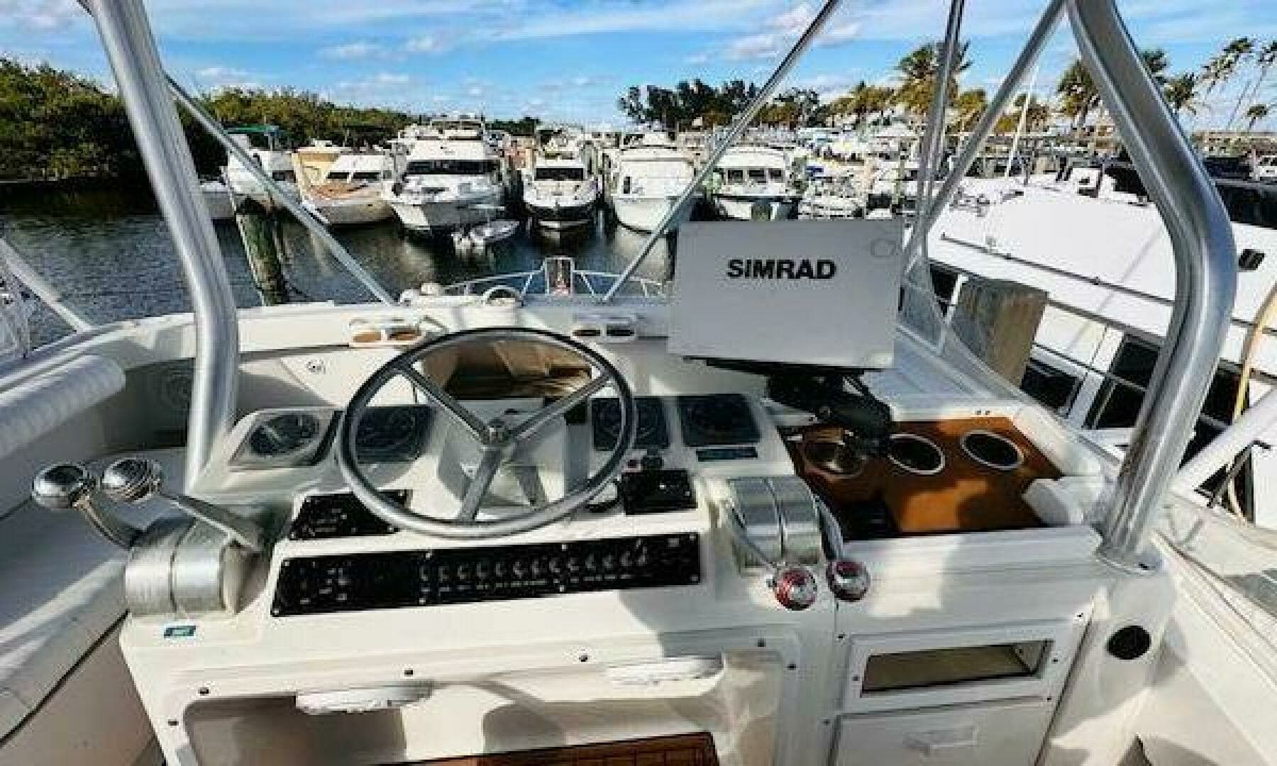 2001 Luhrs Convertible - Image 12