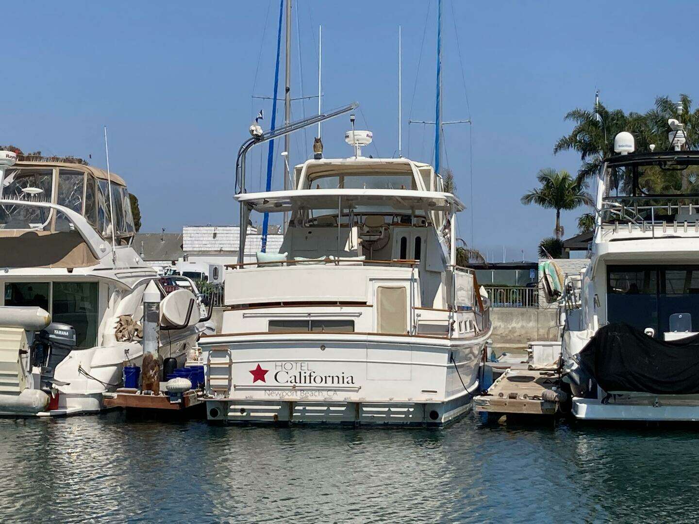 1985 Offshore Yachts 48 Yachtfisher - Image 3