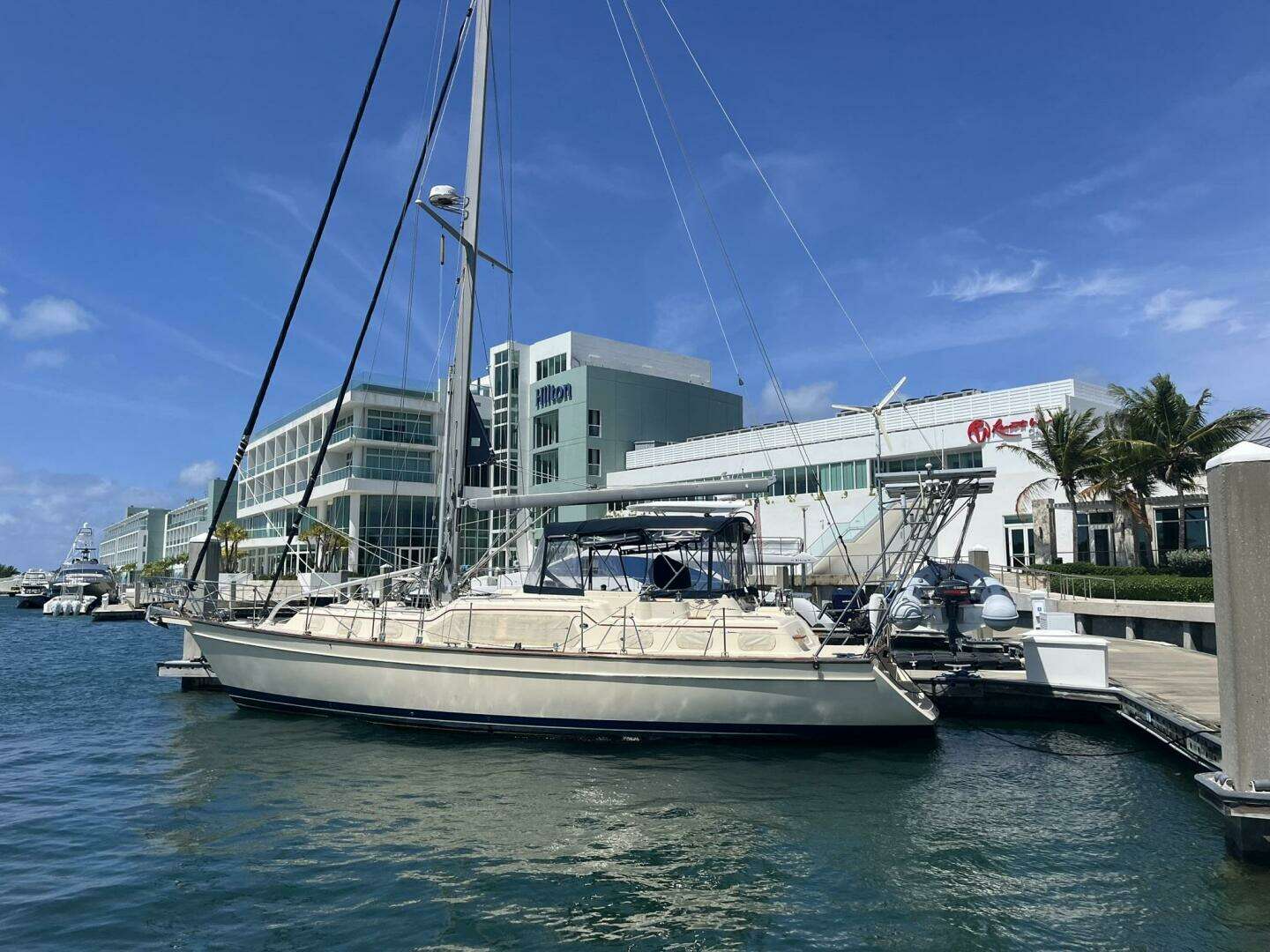 2006 Island Packet 445 - Image 21