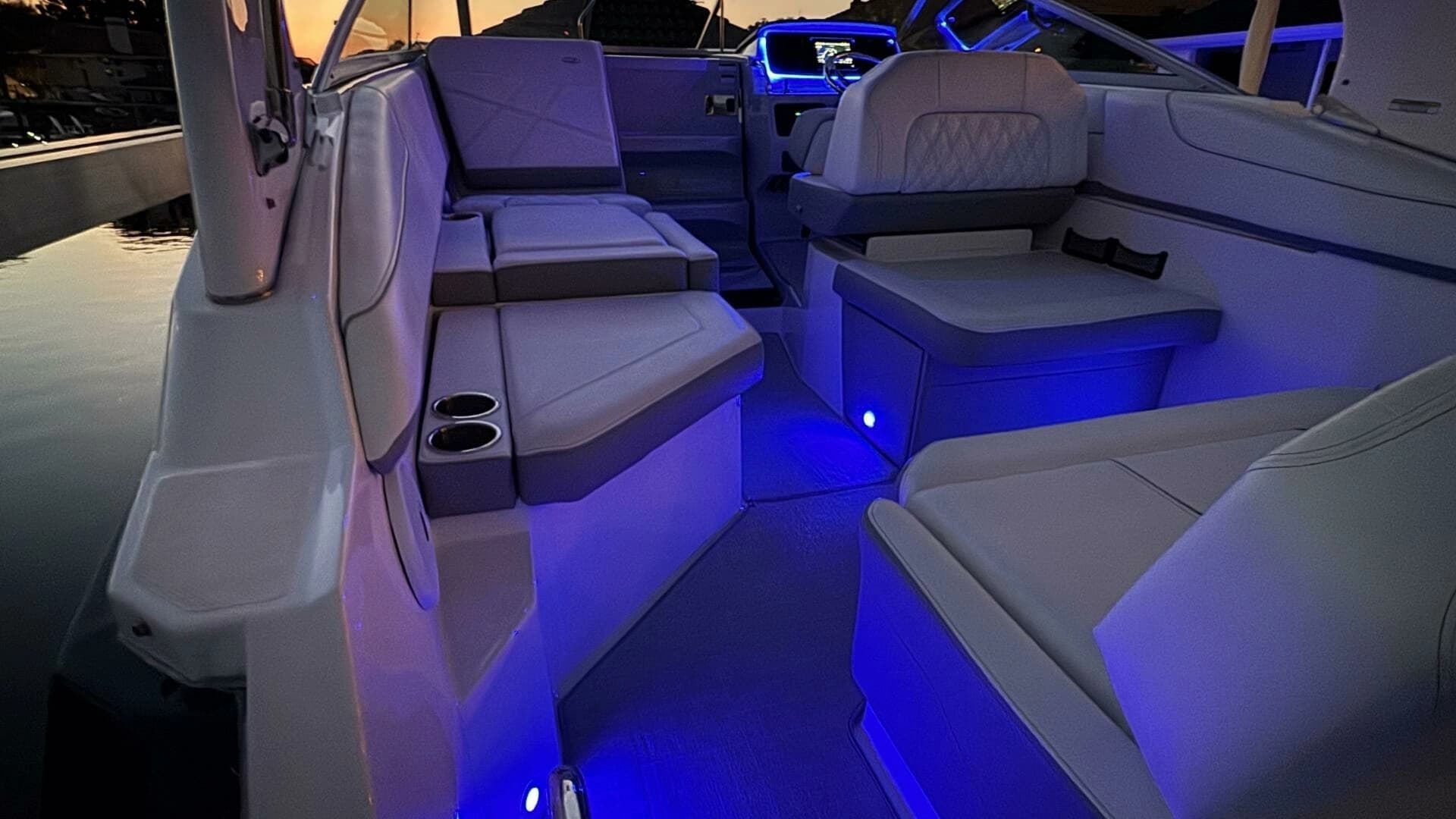 2022 Regal 26 XO - Image 16