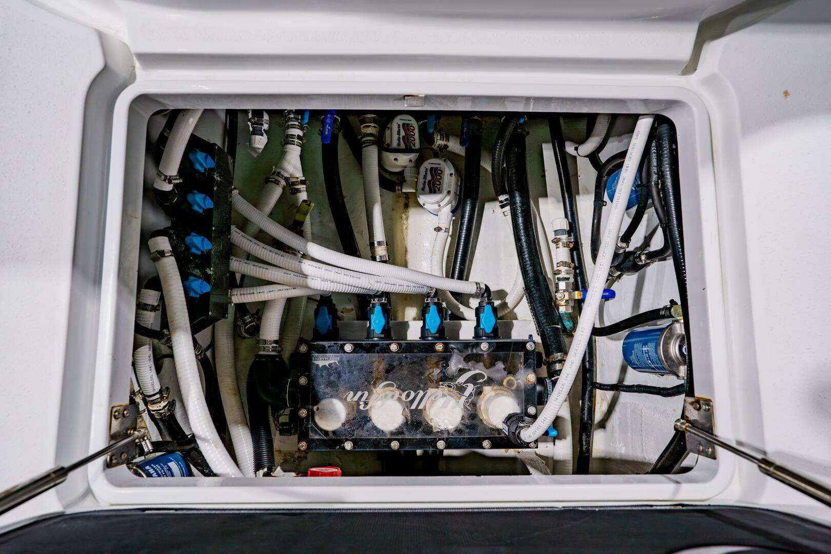 2012 Yellowfin 39 Offshore - Image 36