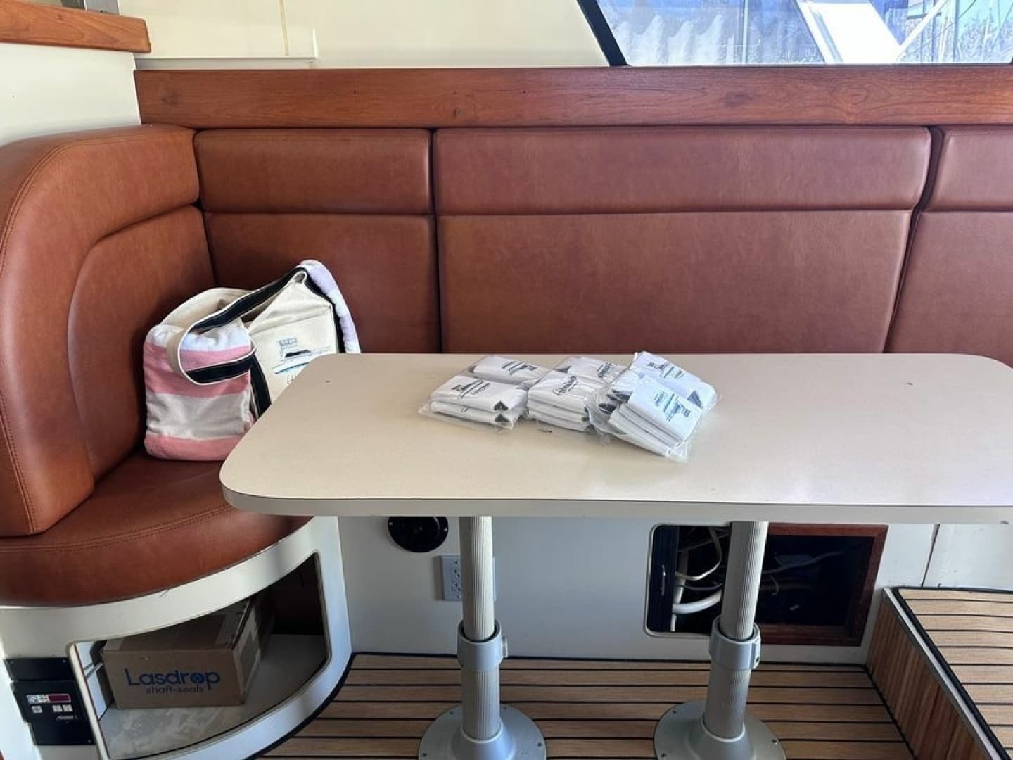 1990 Luhrs 342 - Image 22