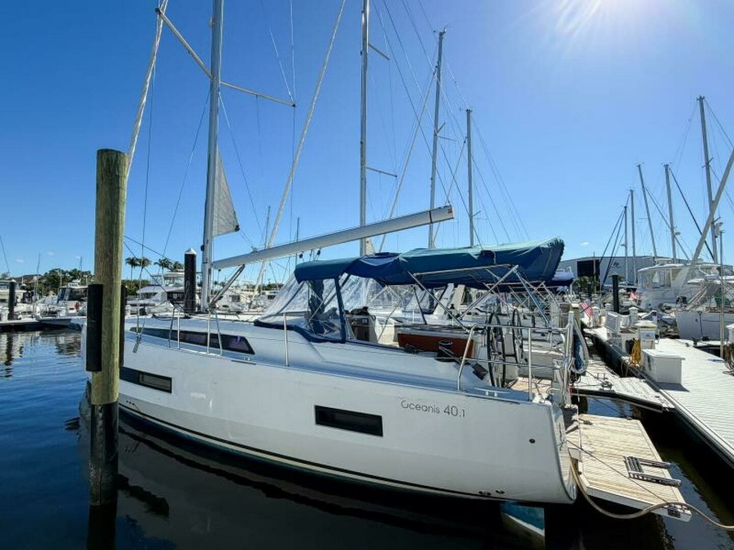 2022 Beneteau 40.1 - Image 119