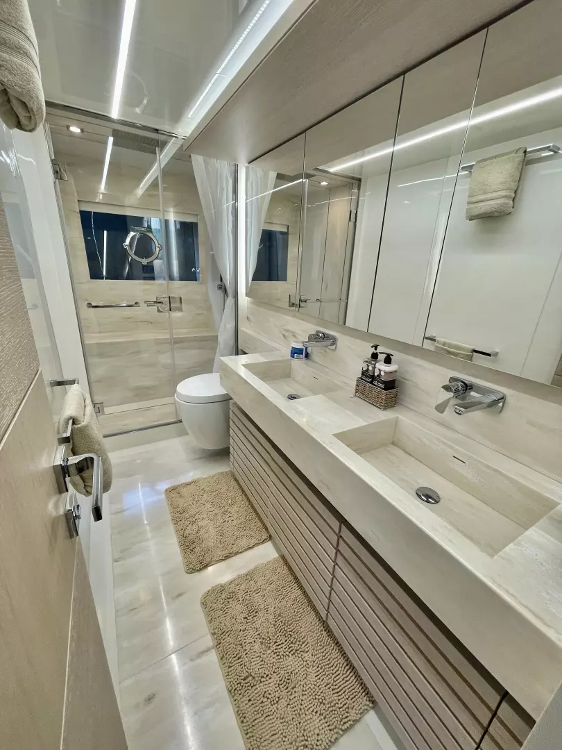 2021 Astondoa 66 Flybridge - Image 18