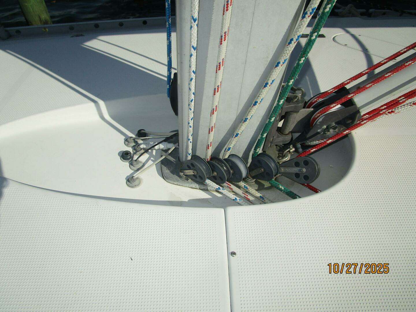 1992 Beneteau 38s5 - Image 15