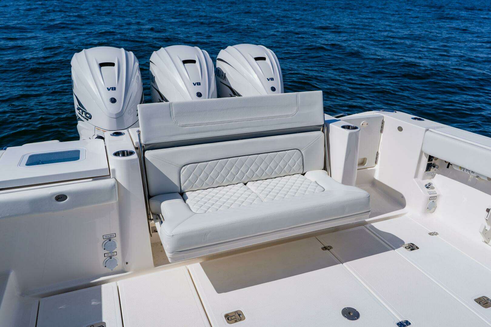 2022 Pursuit S 378 Sport - Image 46