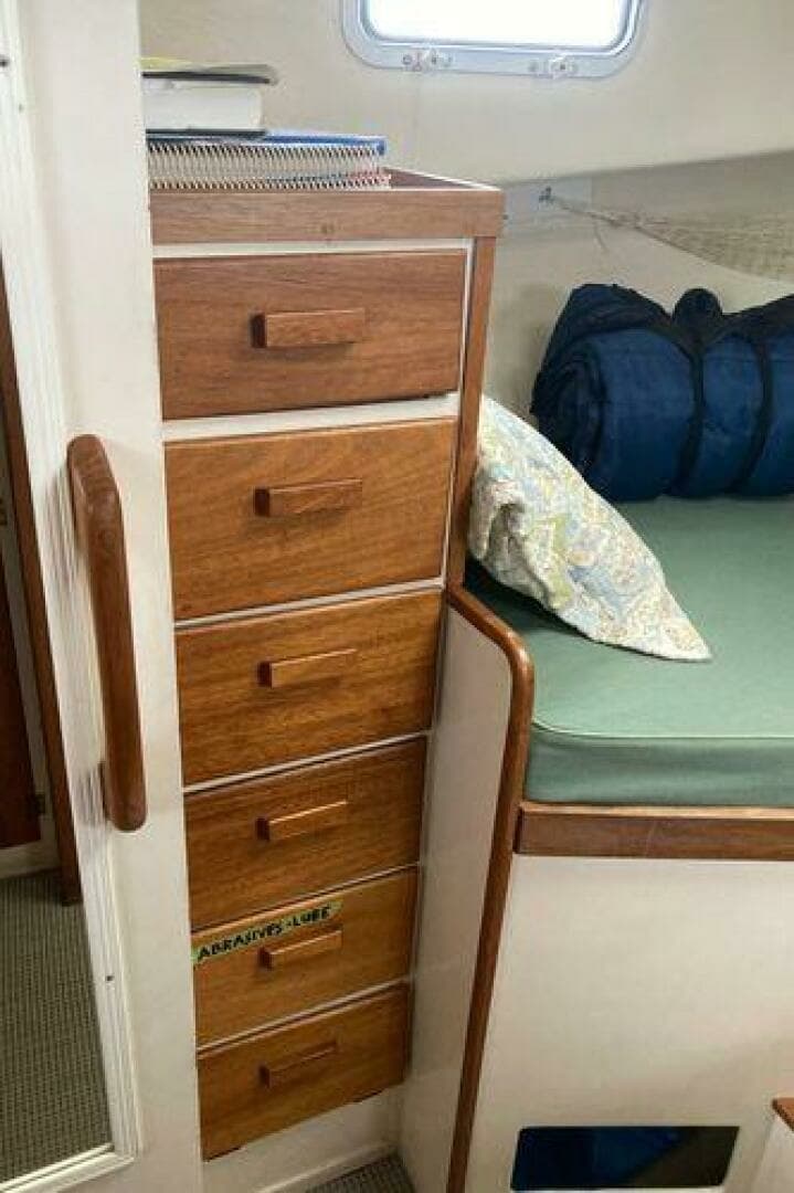 1984 Duffy Flybridge Cruiser - Image 37