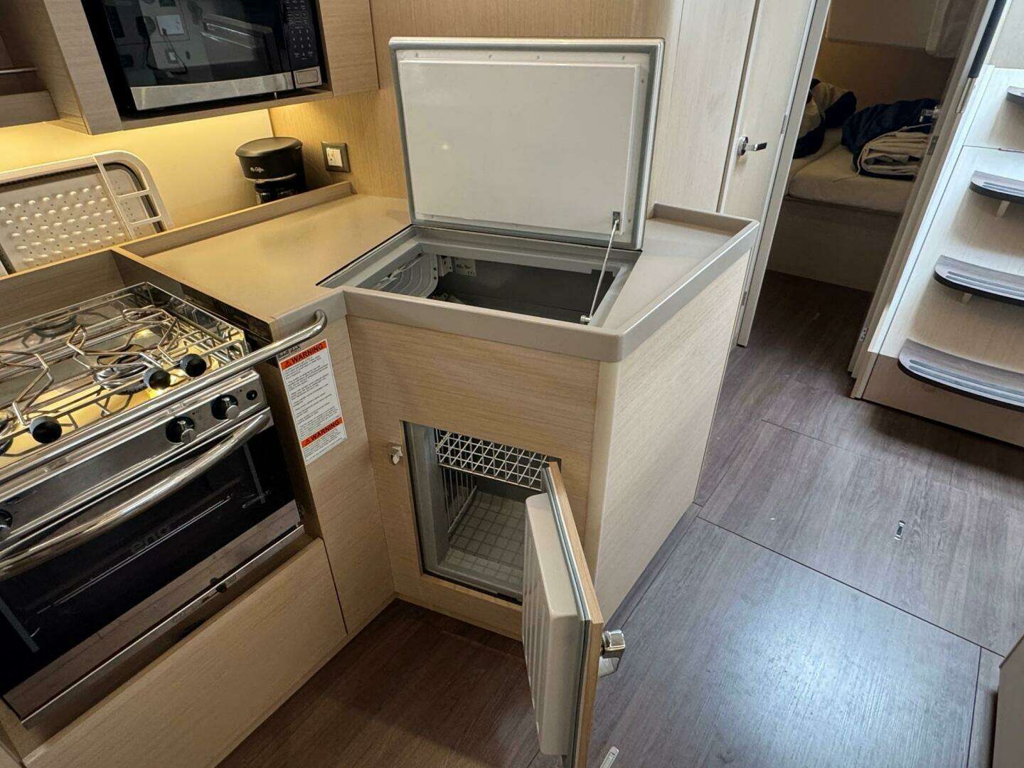 2022 Beneteau Oceanis 40.1 - Image 35