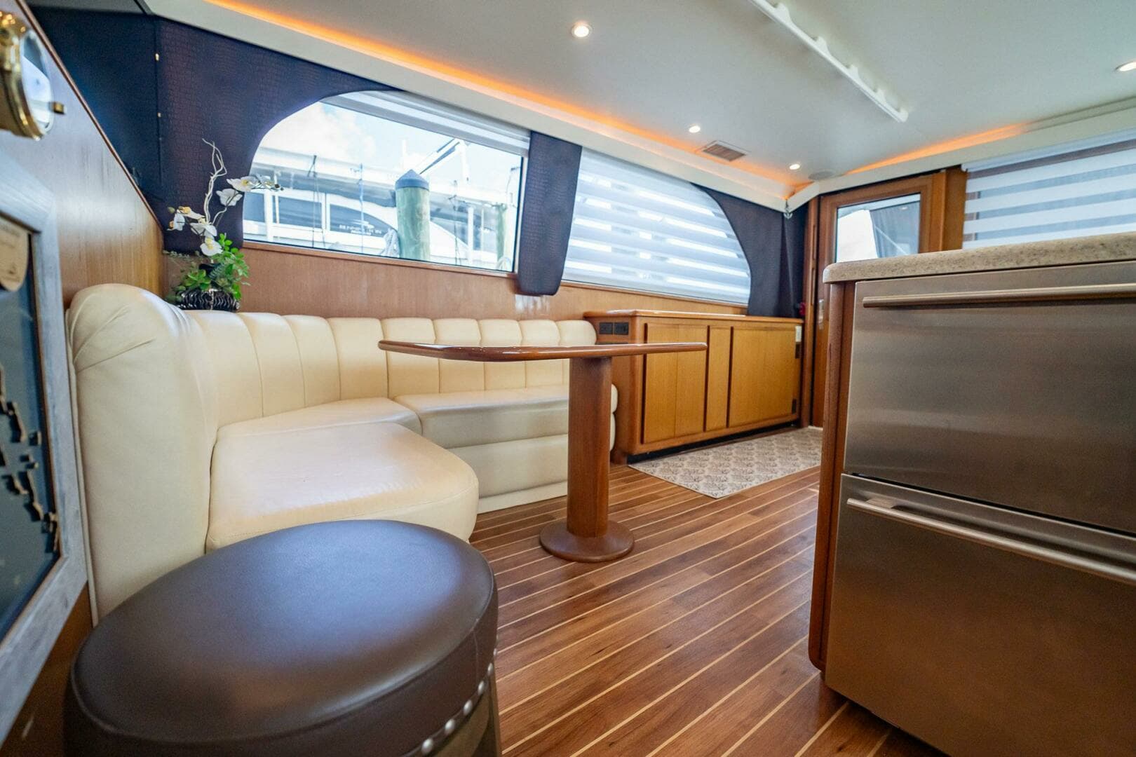 2000 Viking Conv Sport Fisher - Image 17