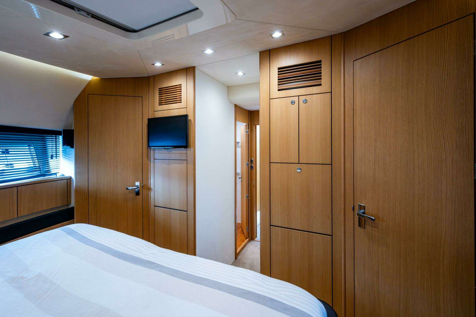 2015 Fairline 78 Squadron - Image 50