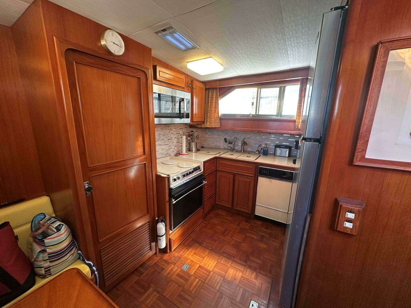 1989 Jefferson Marquessa 52 - Image 25