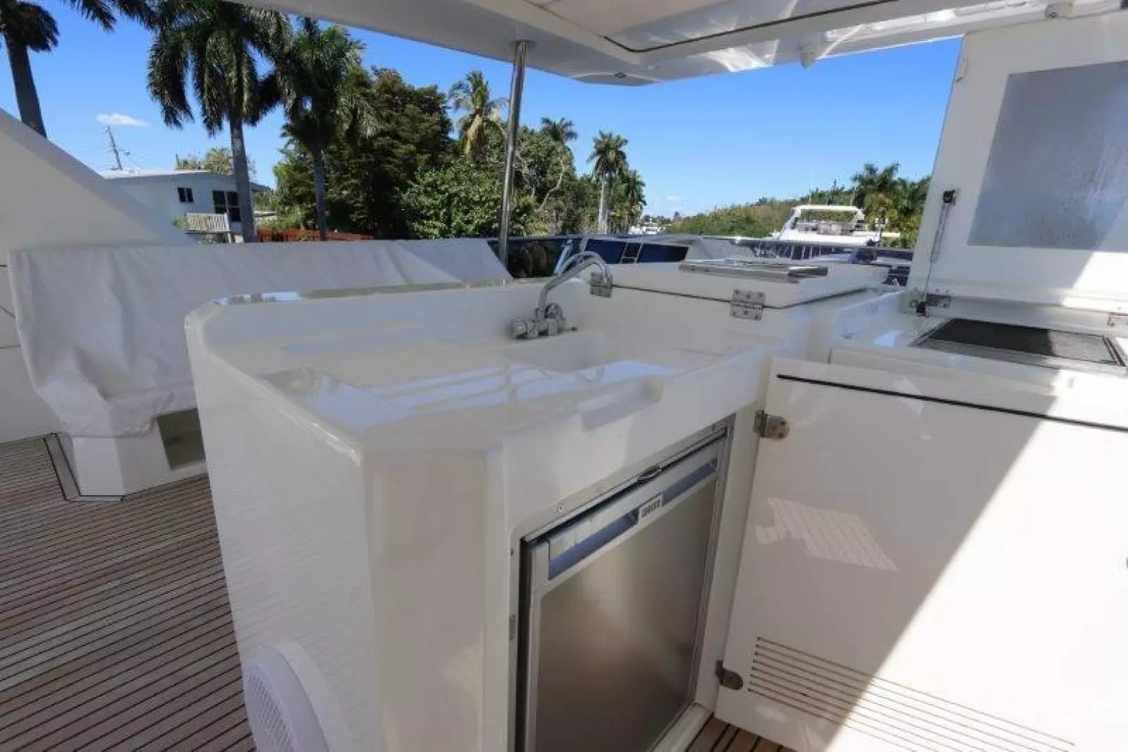 2017 Prestige Motoryacht - Image 30