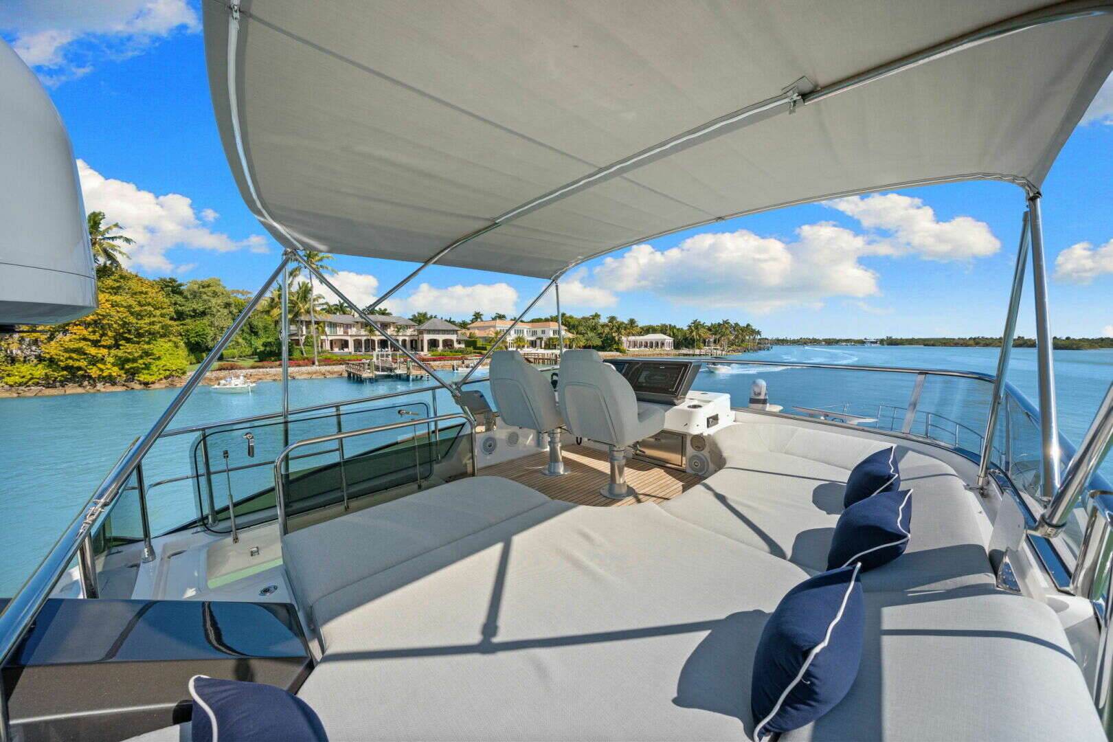 2022 Azimut S6 - Image 36