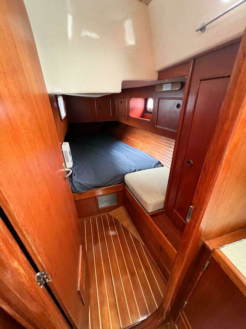 1984 Trintella 42 - Image 22