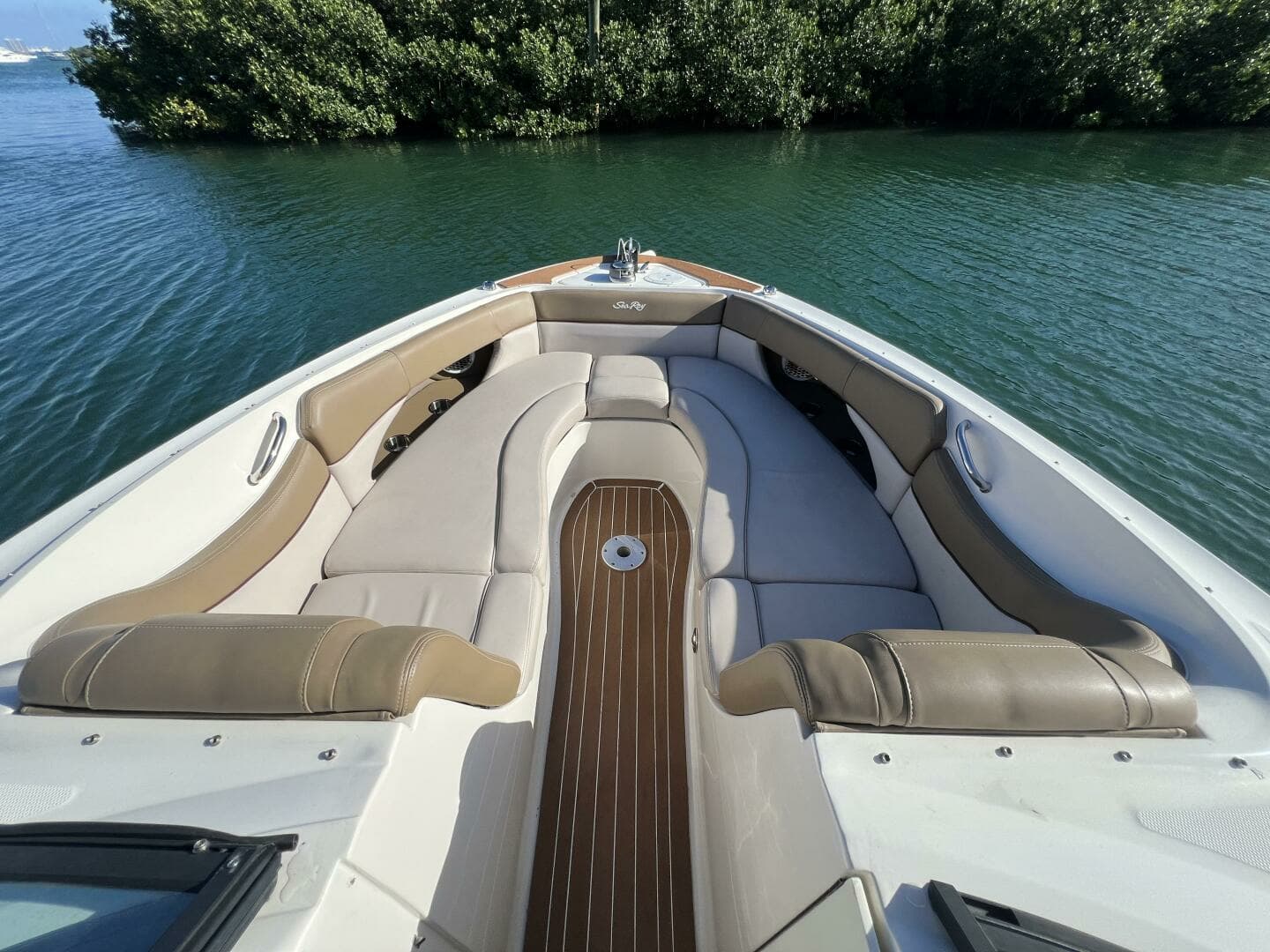 2012 Sea Ray 300 SLX - Image 28