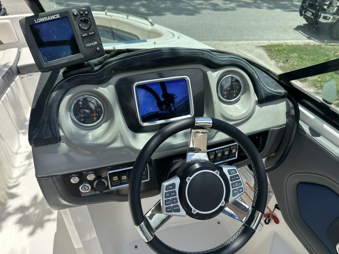2017 Chaparral Vortex 243 VRX - Image 44