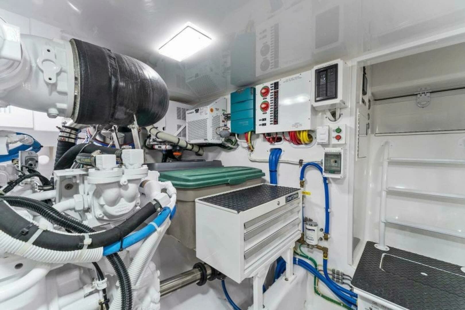 2021 Viking 54 Convertible - Image 75