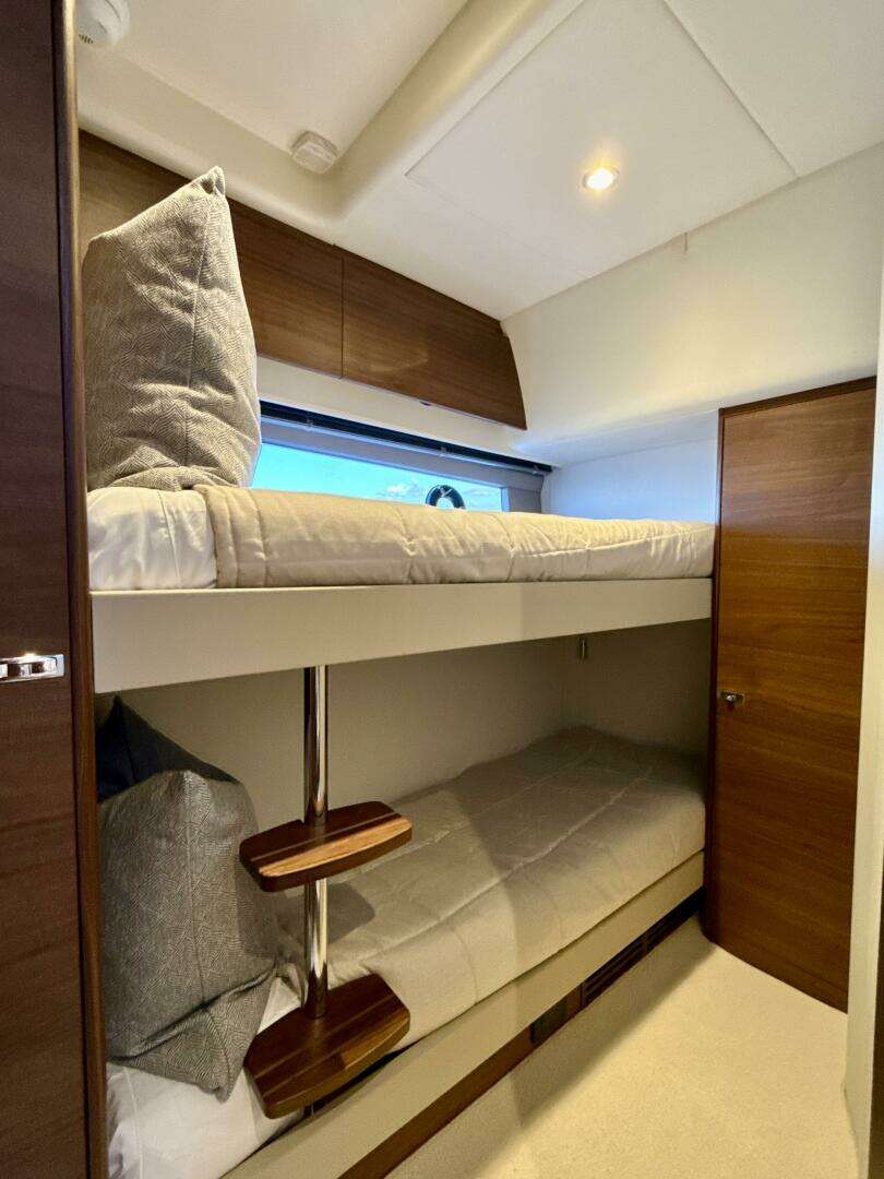 2026 Princess F50 - Image 32