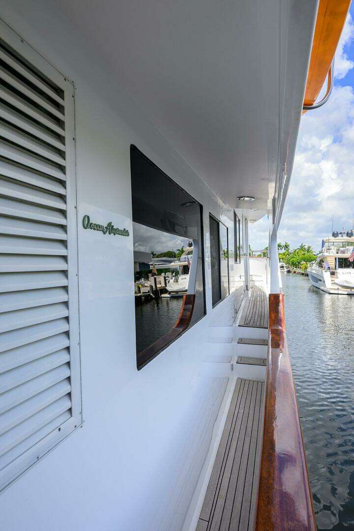2001 Ocean Alexander 602 MKI - Image 40