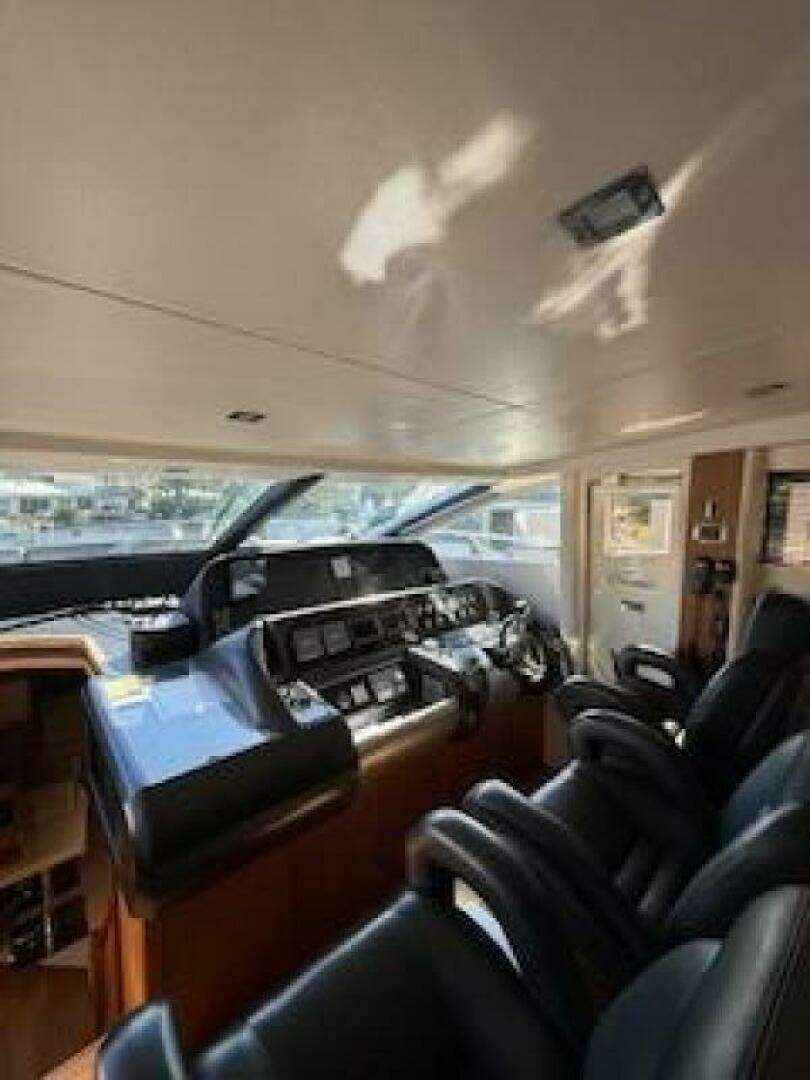 2012 Sunseeker Predator Sport Yacht 74 - Image 25