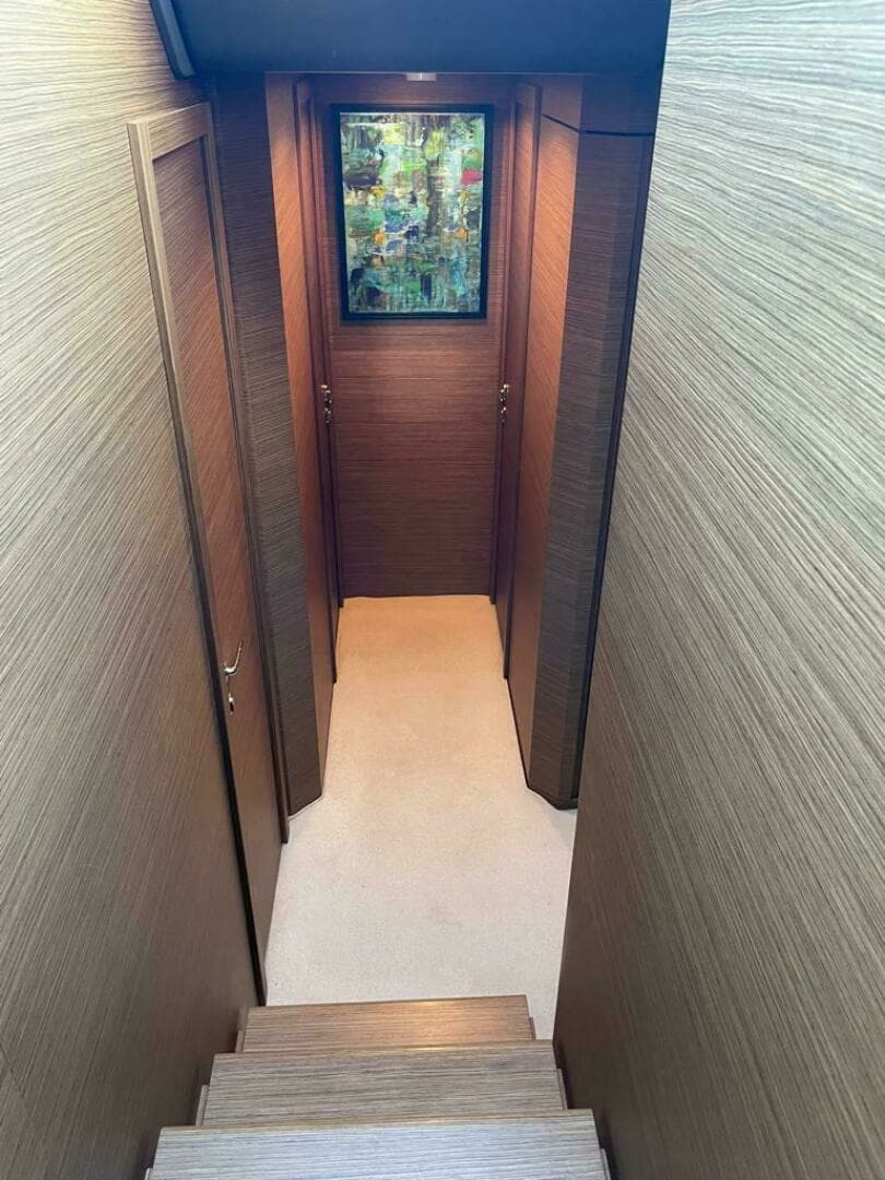 2016 Ferretti Yachts 550 - Image 22