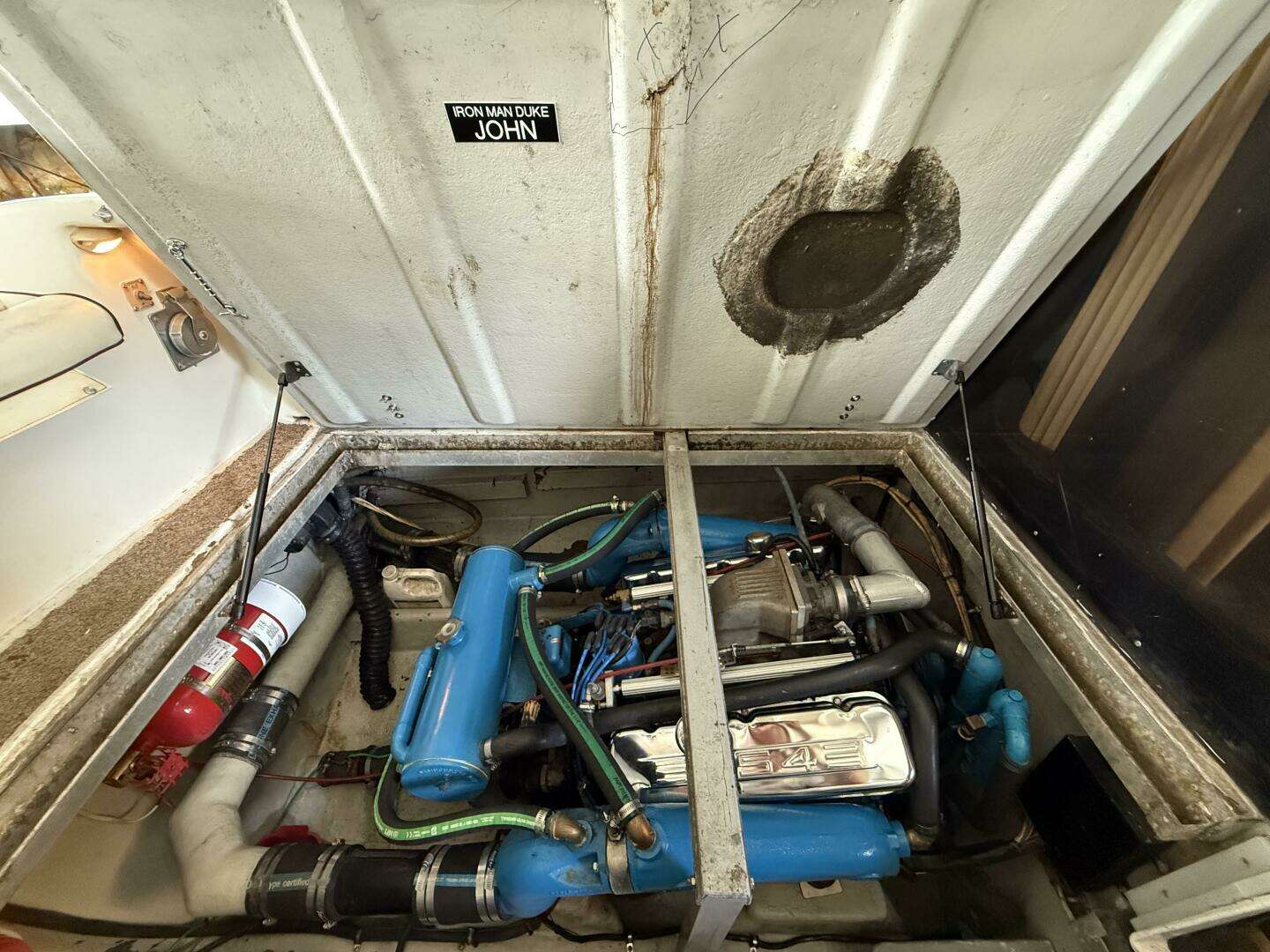 1984 Custom 38 Custom - Image 21