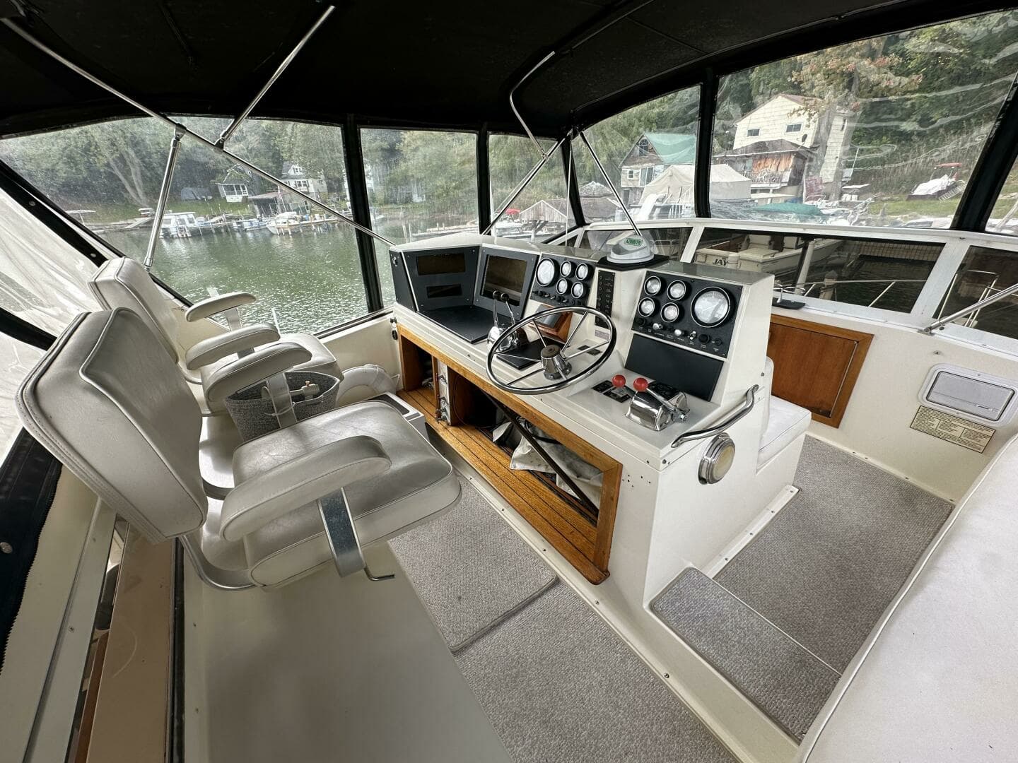 1987 Viking — - Image 9