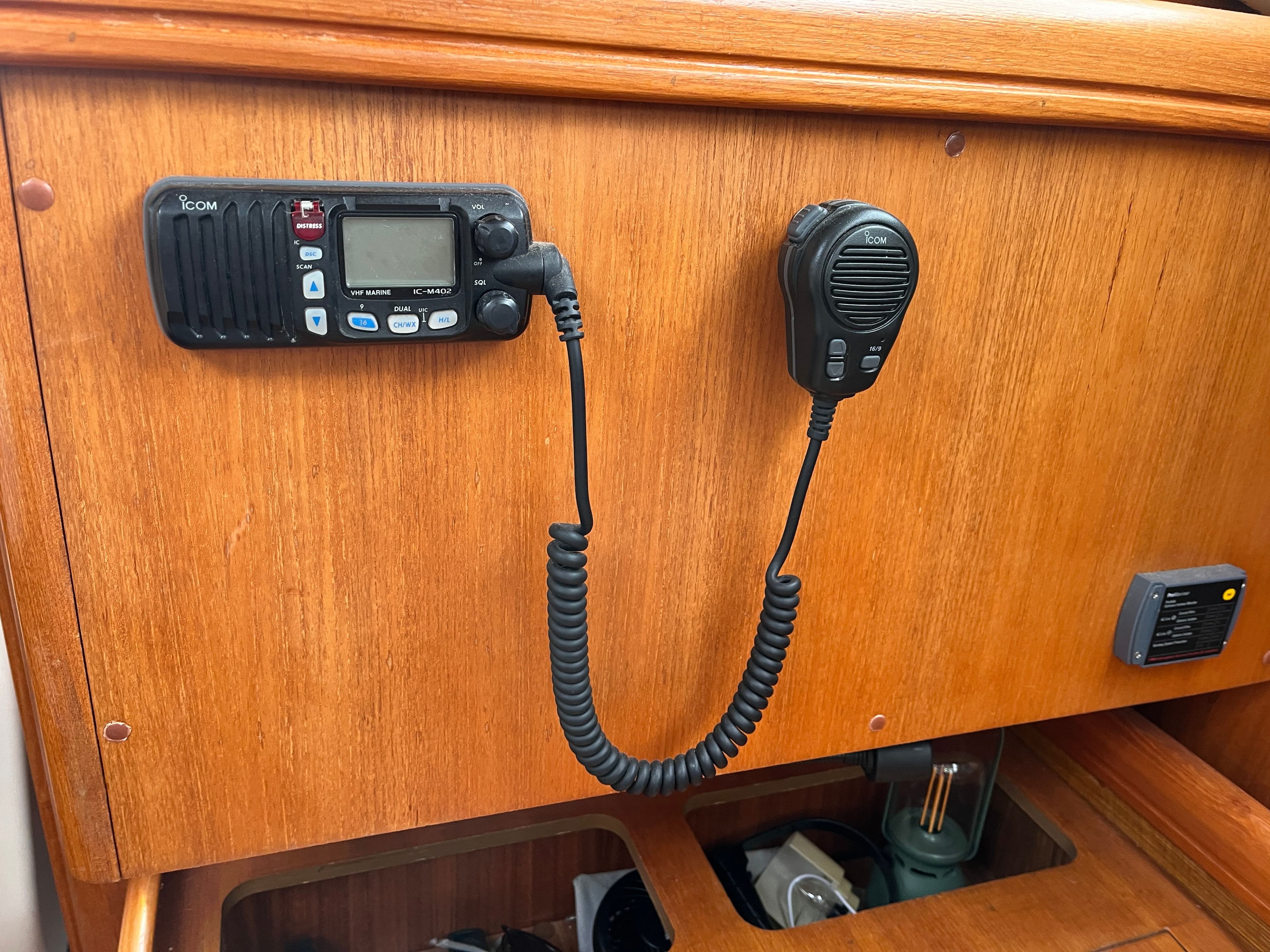 2003 Hunter 356 - 24
