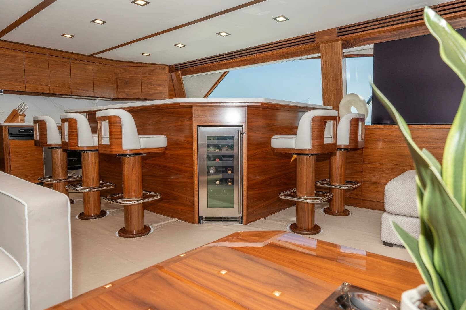 2025 Viking 90C - Image 31
