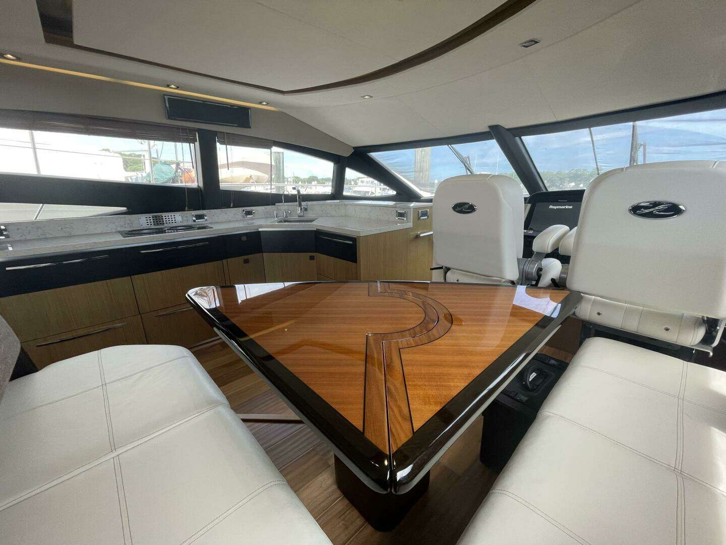 2017 Sea Ray L59 Fly - Image 13