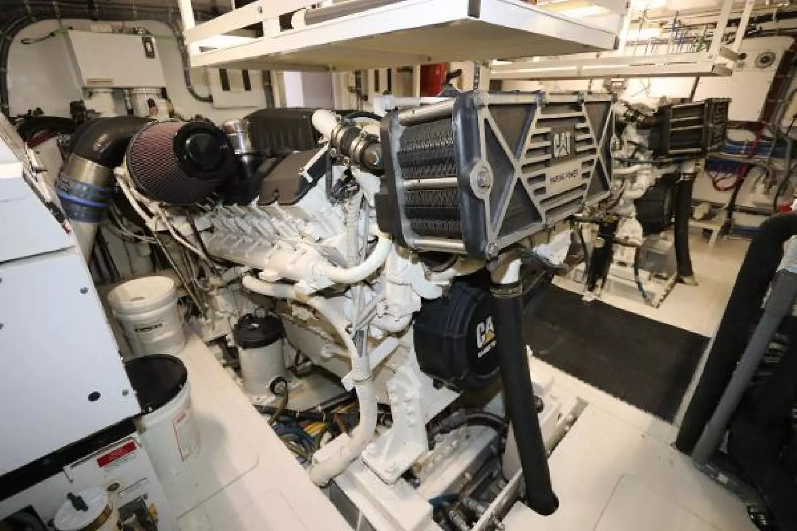 2006 Hatteras 80 - Image 43