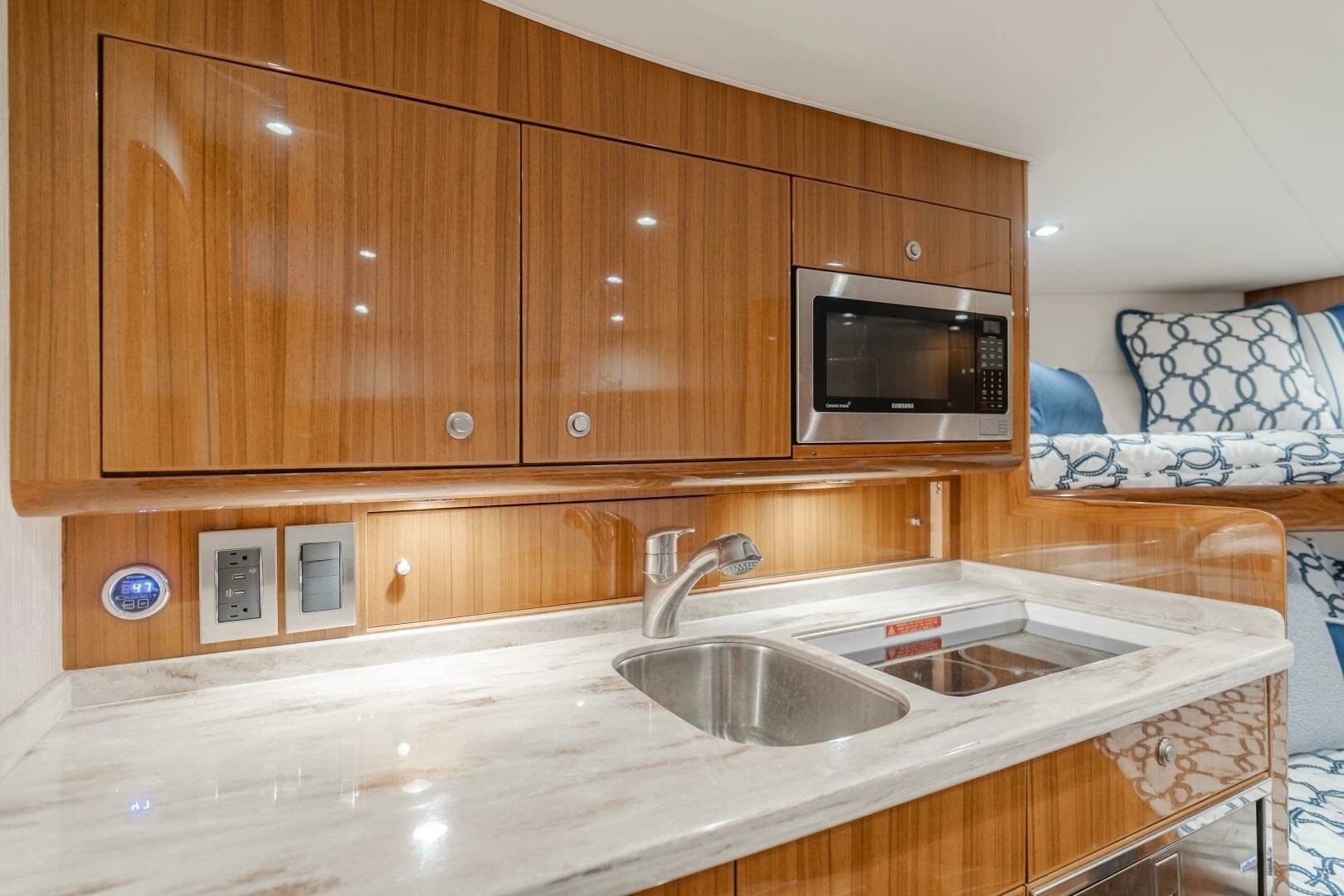 2022 Viking 38 Open Billfish - Image 3