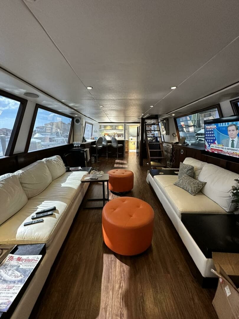 1988 Viking Motor Yacht - Image 52