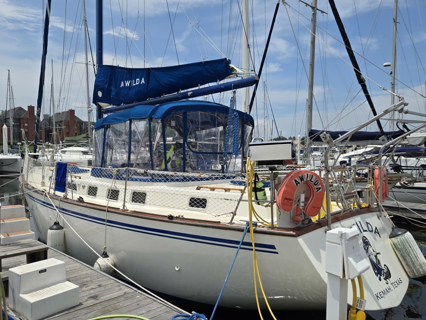 1985 Endeavour 42 CC - Image 9