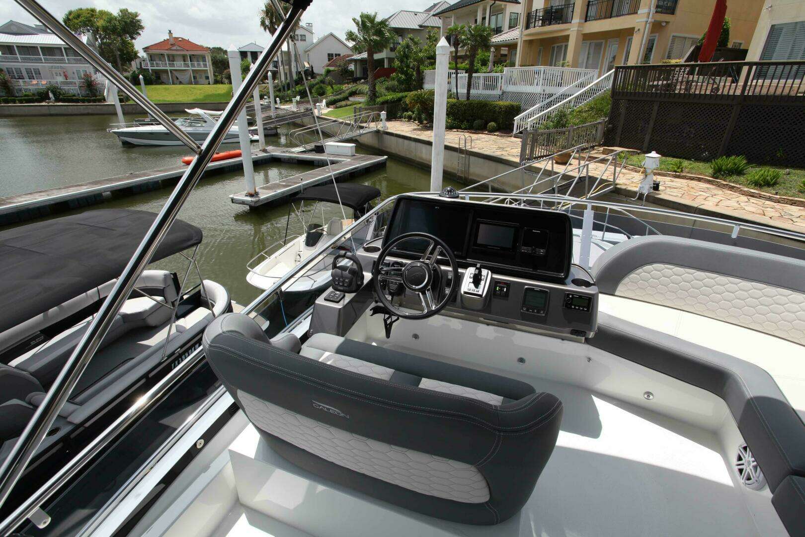 2025 Galeon — - Image 45
