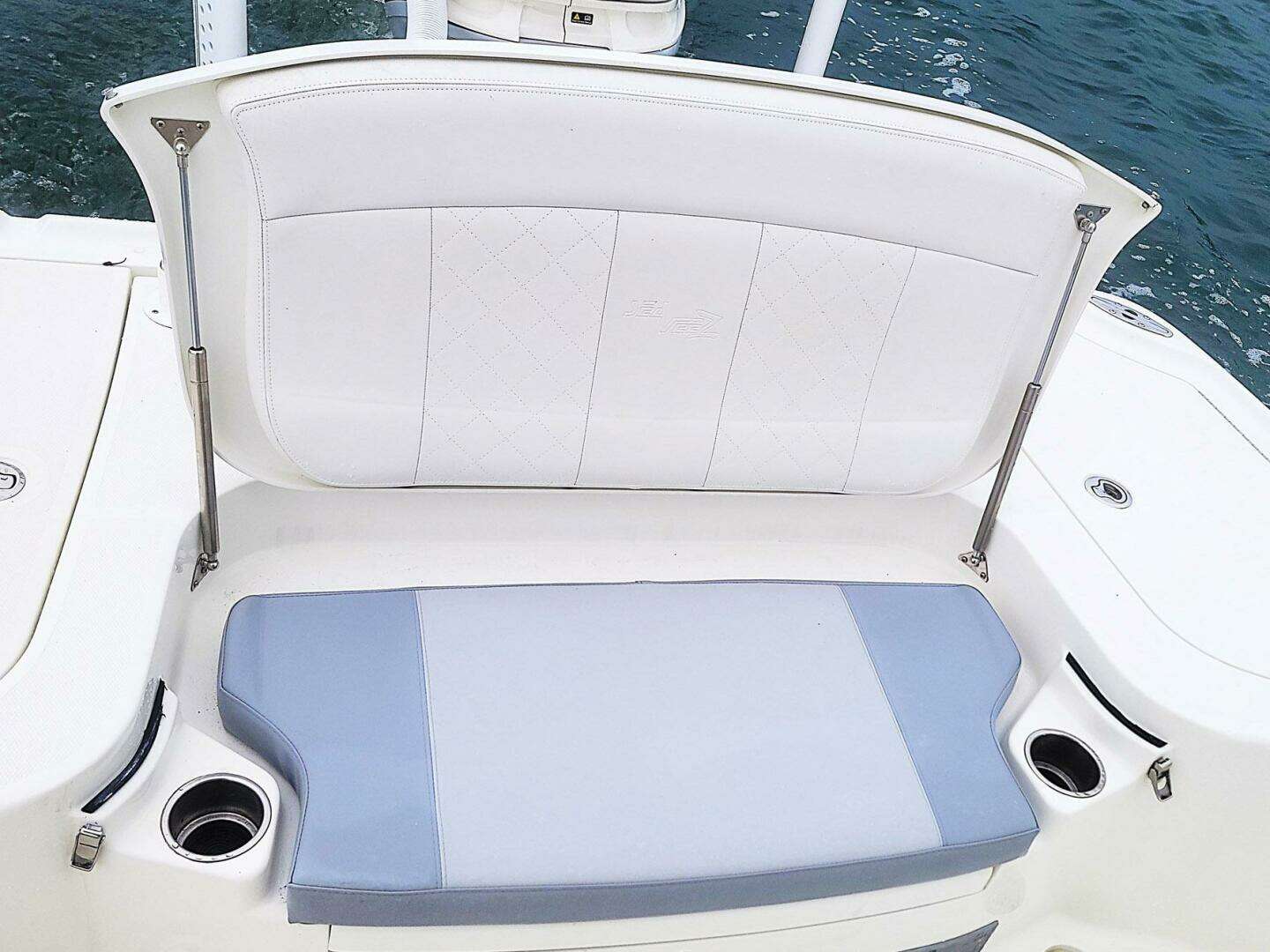 2017 SeaVee 270Z - Image 20