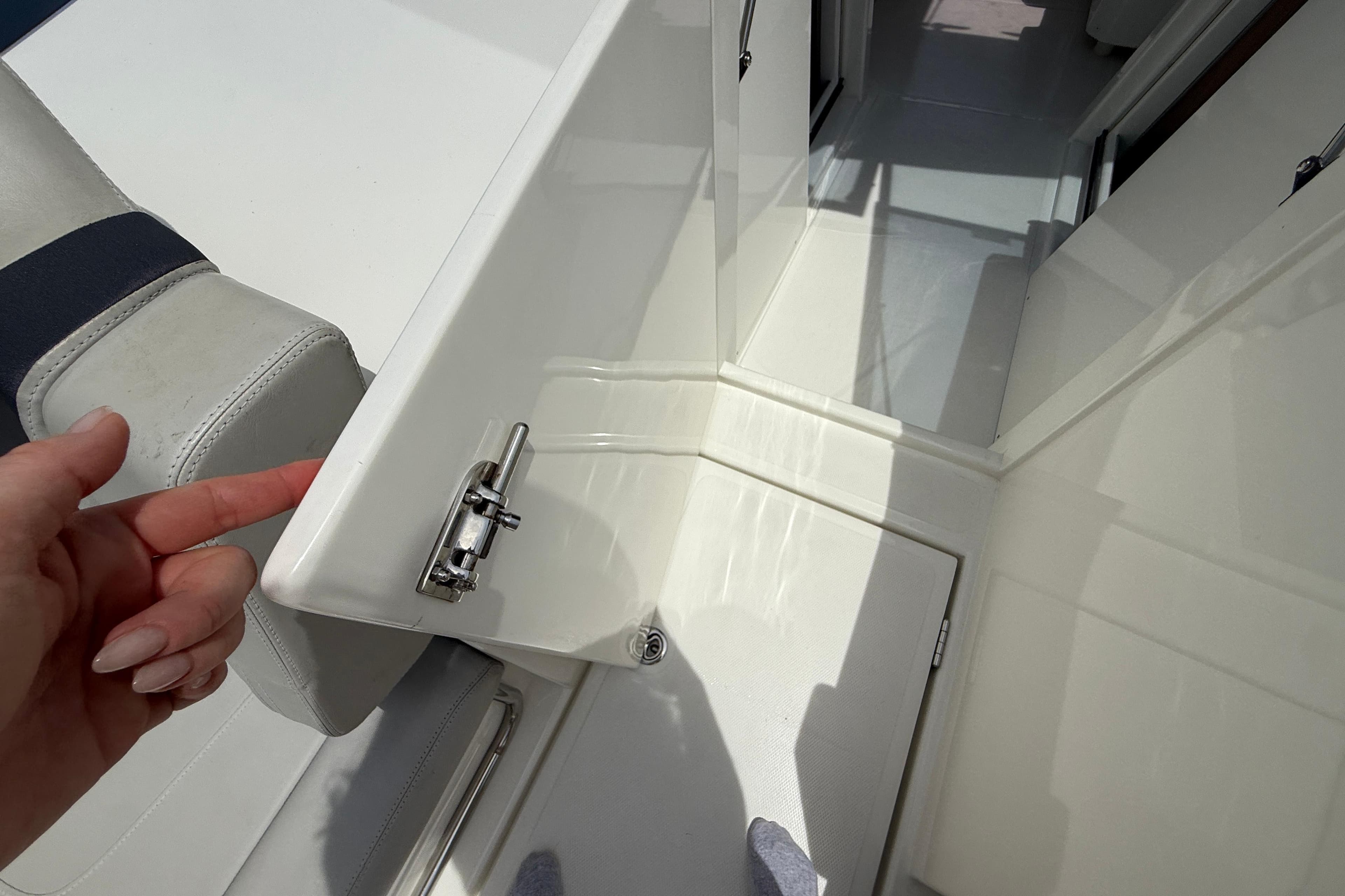 2021 Aquila 36 Sport - 39