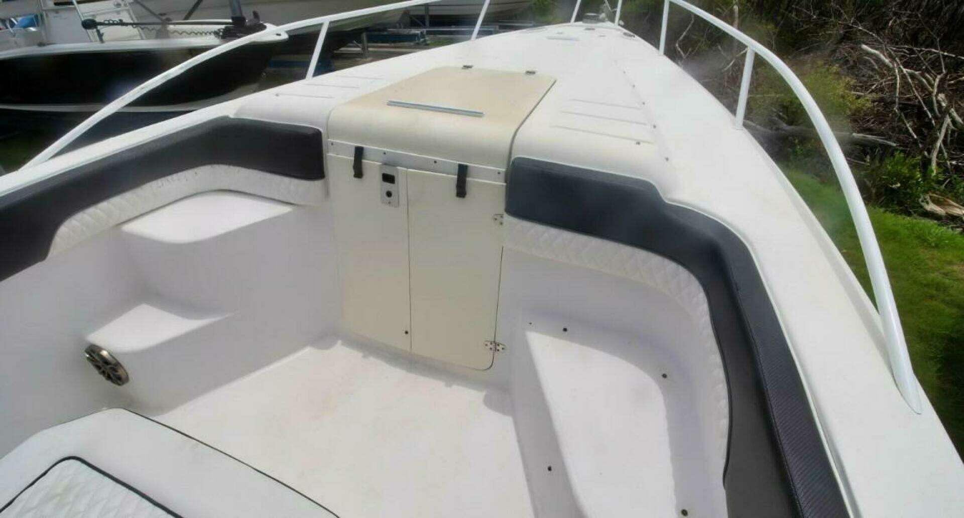 2005 Donzi 35 ZF Cuddy - Image 13