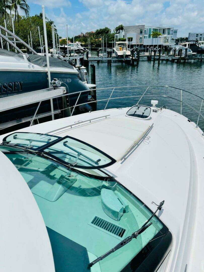 2010 Sea Ray 450 Sundancer - Image 34