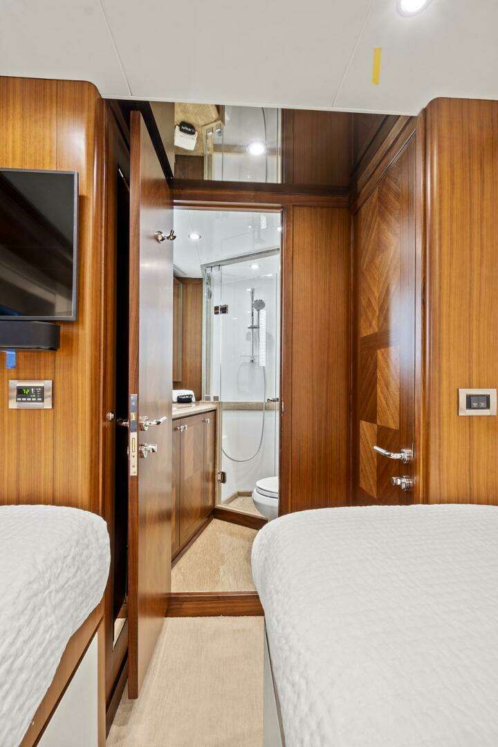 2016 Ocean Alexander 85 E - Image 60