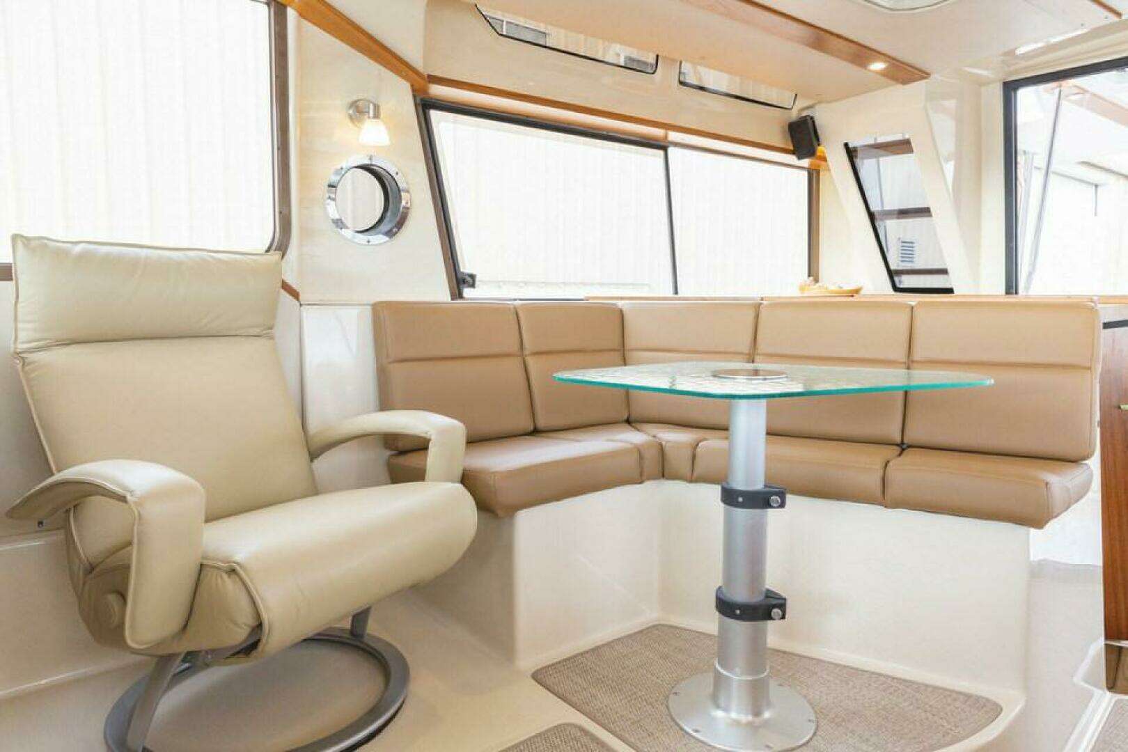 2027 Ranger Tugs R-43 Command Bridge - Image 13