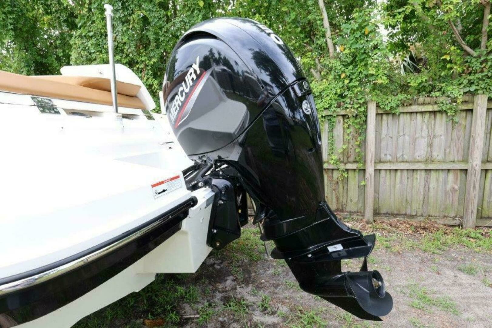 2019 Bayliner VR5 Bowrider OB - Image 23